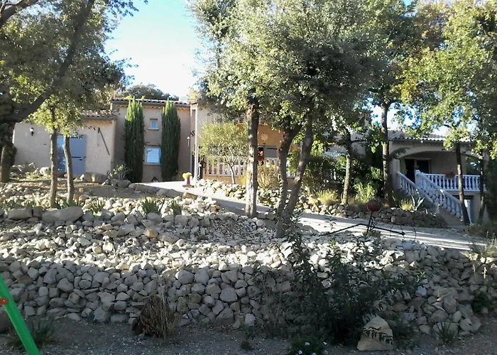 Gites De L\'Esquirou