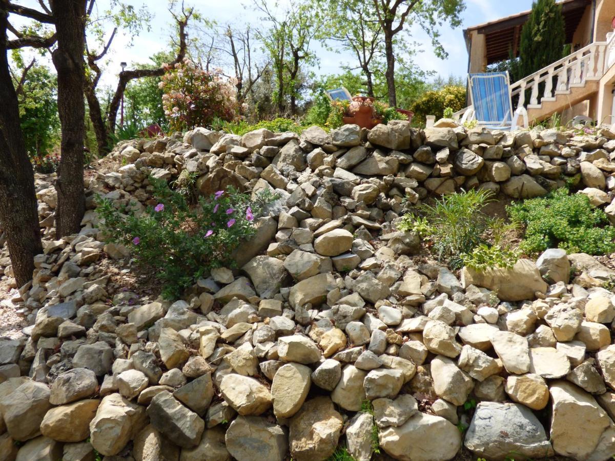 De L'esquirou Holiday home *